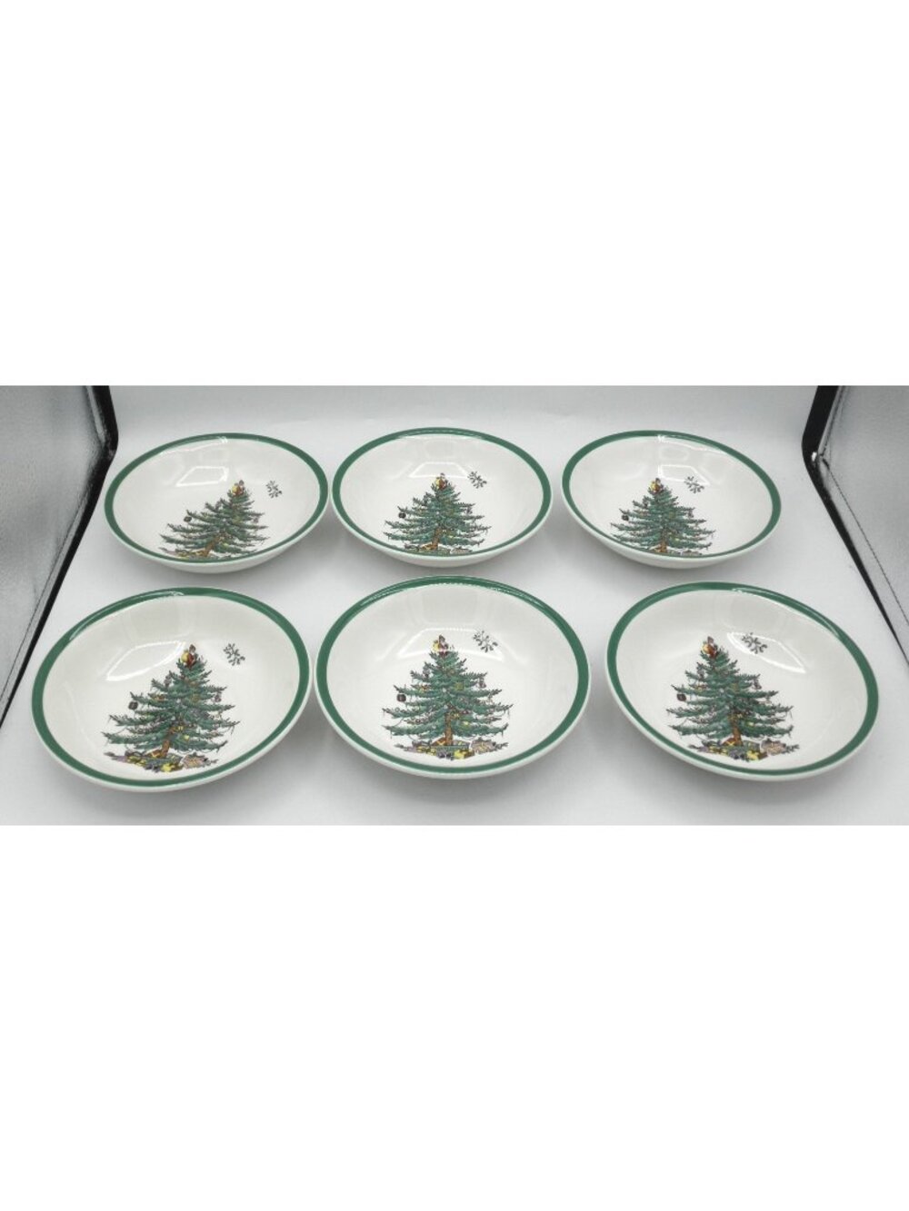 Christmas Tree by Spode 6-1/4 In. Cereal Bowls Set of 6 Pattern: SP CHT England